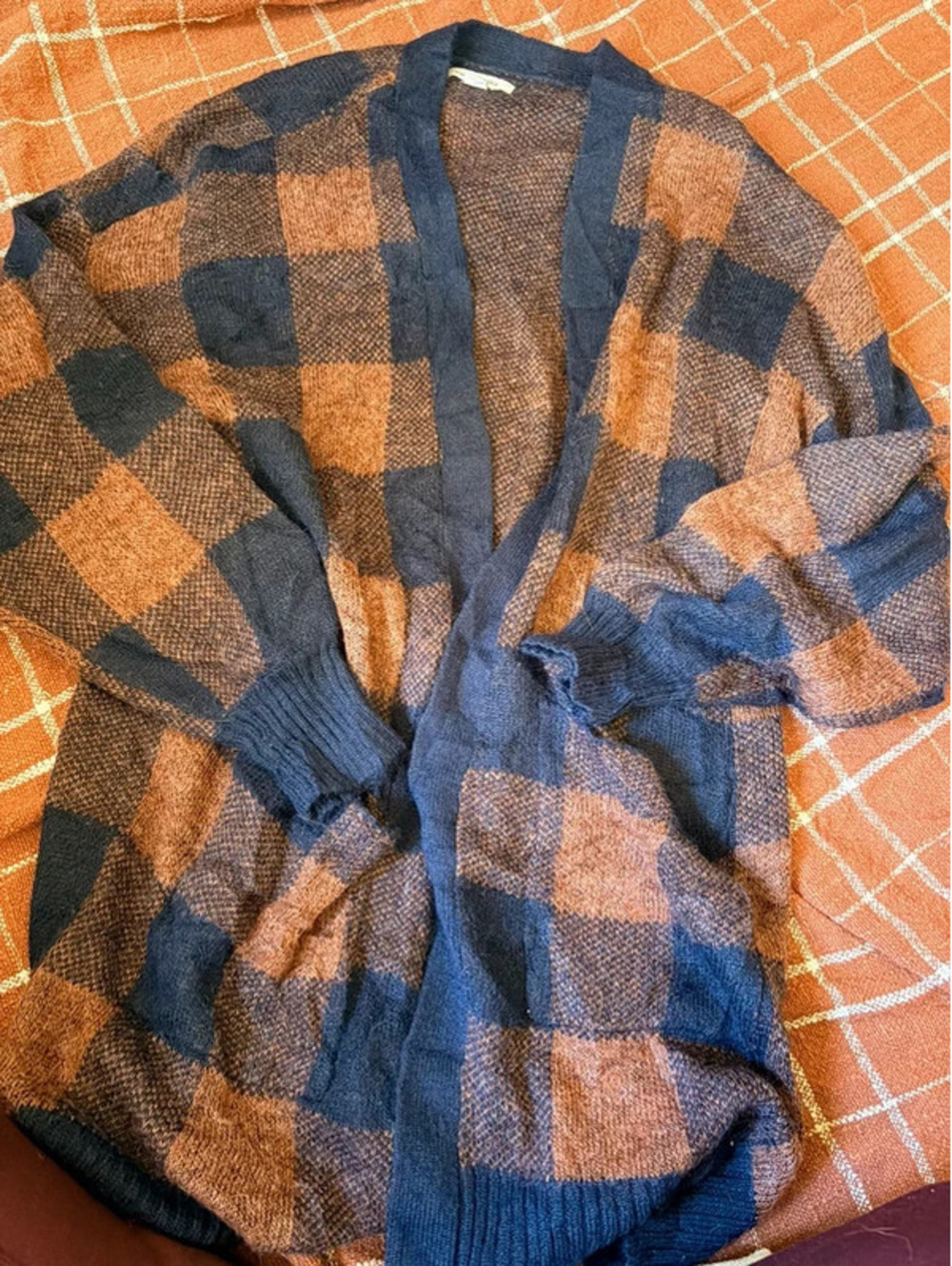 AE plaid cardigan large